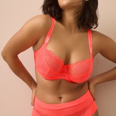 Prima Donna Twist Sophora Spritz